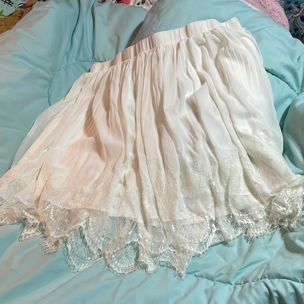 Torrid Skirt Skater Chiffon 18 NWOT
